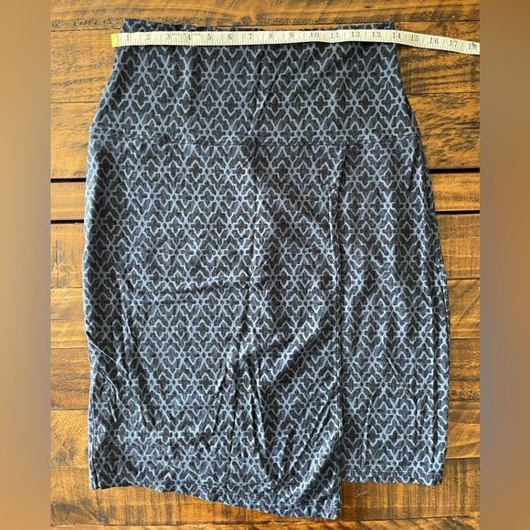 Athleta Seaside Moroccan Asymmetric Wrap Skirt Size Medium - Picture 7 of 11